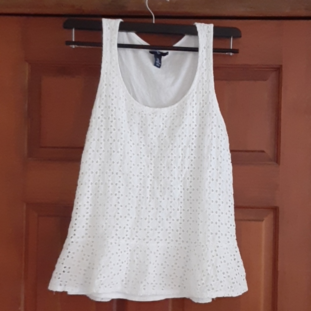 Gap Tank